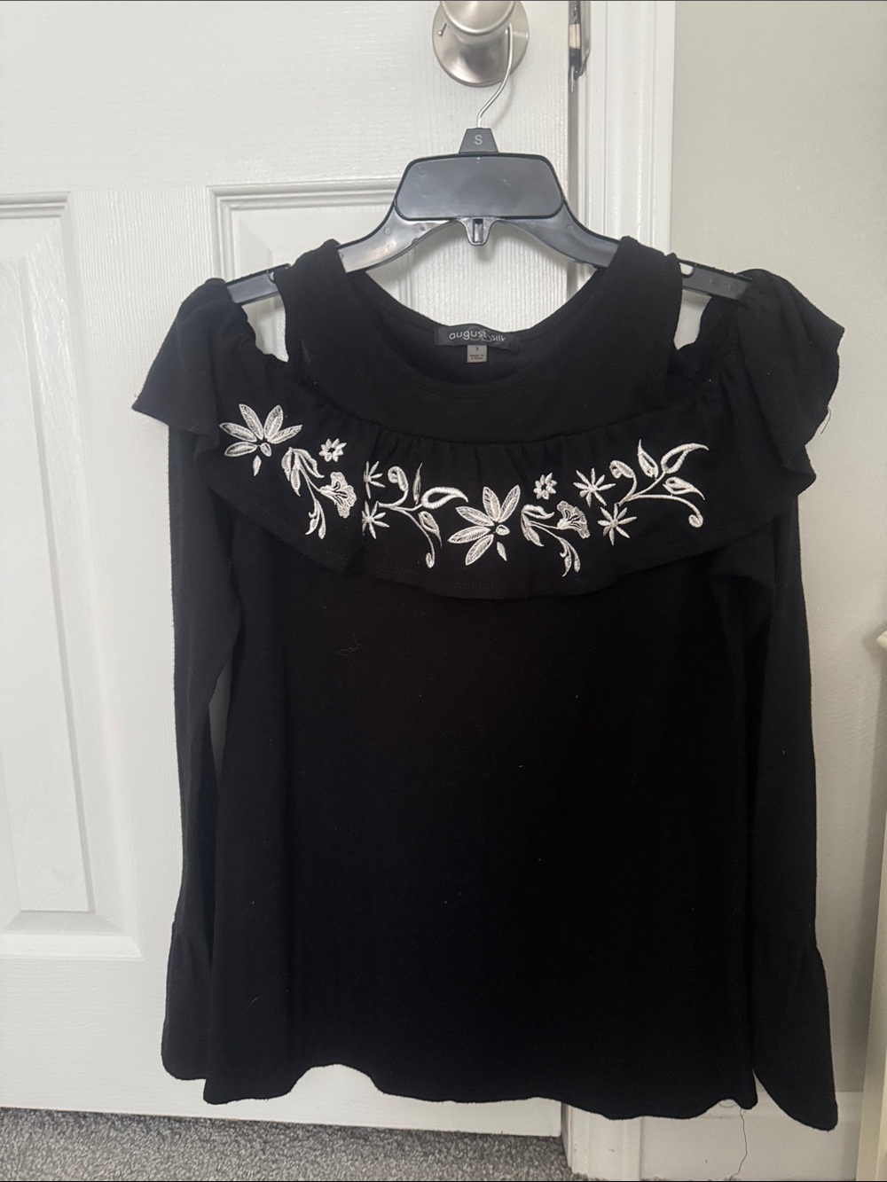 Black Off-Shoulder Ruffle Sweater with White Floral Embroidery